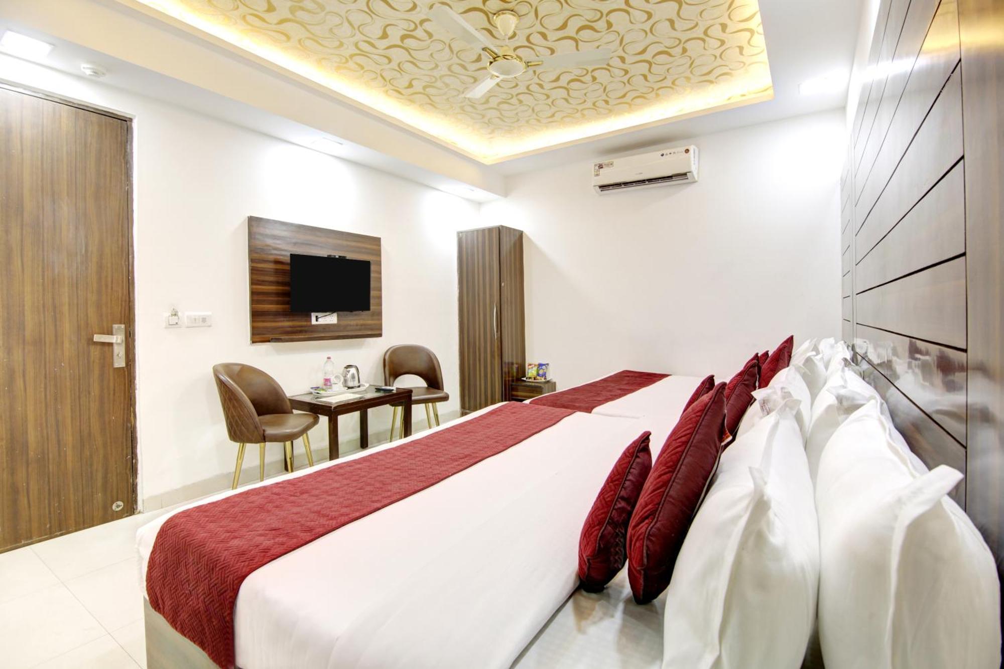 Hotel Chanakya Inn New Delhi Ngoại thất bức ảnh
