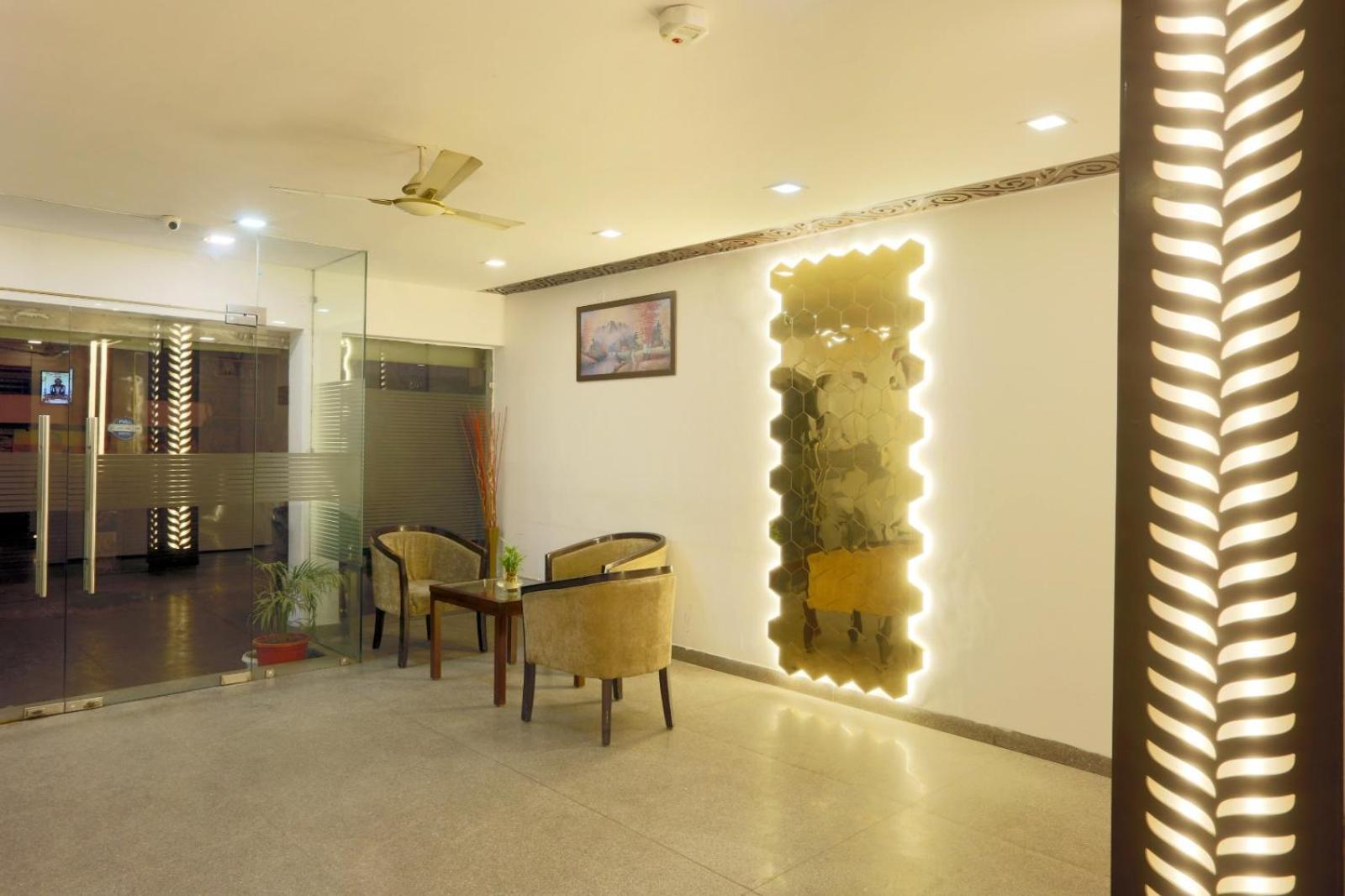 Hotel Chanakya Inn New Delhi Ngoại thất bức ảnh