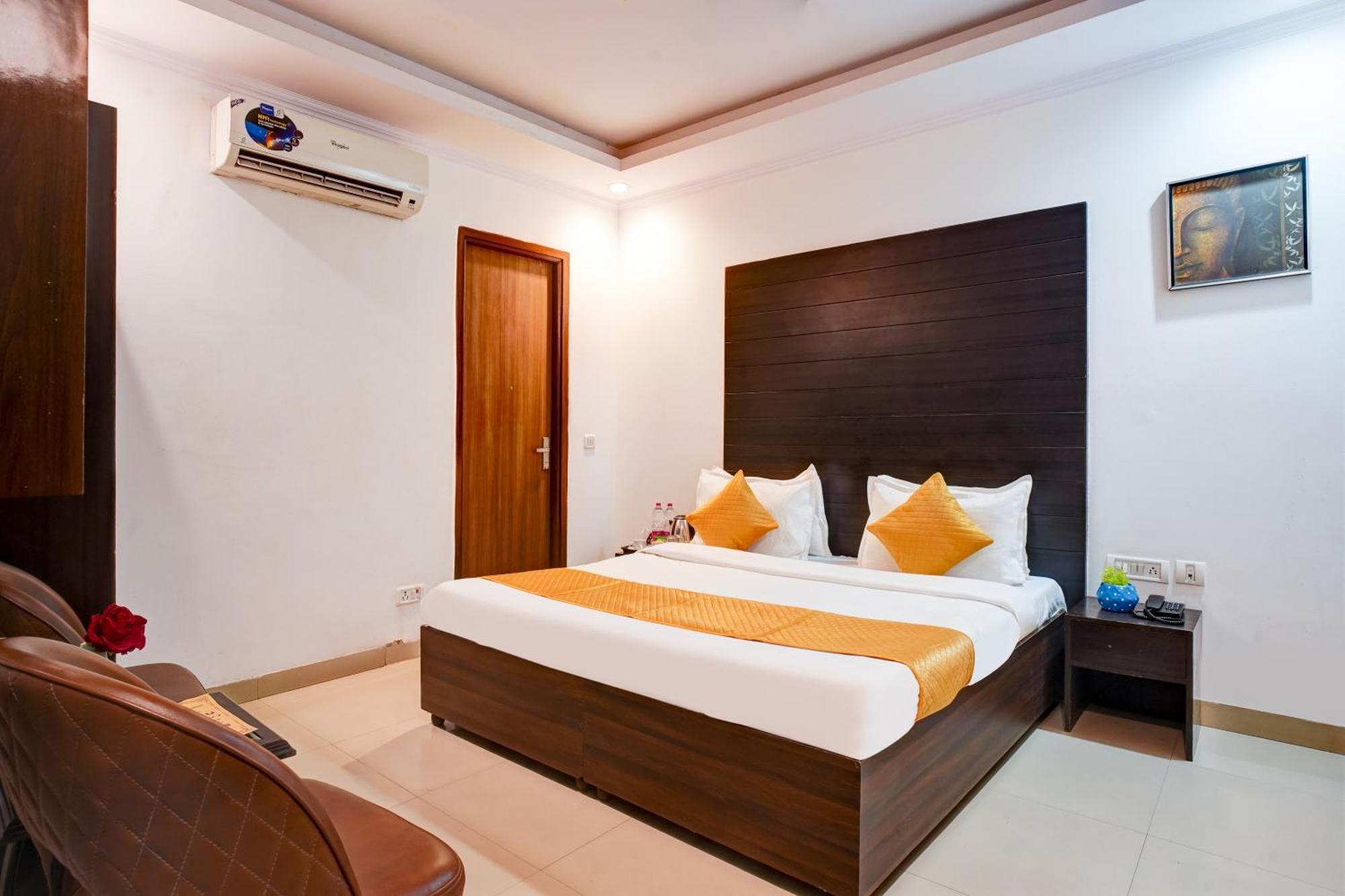 Hotel Chanakya Inn New Delhi Ngoại thất bức ảnh